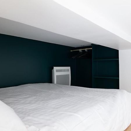 Bel Appartement D'Architecte Au Coeur De Párizs Kültér fotó