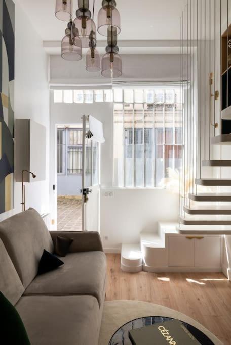 Bel Appartement D'Architecte Au Coeur De Párizs Kültér fotó